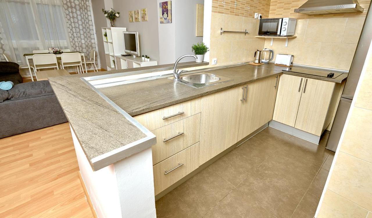 Holidays2Malaga Salitre 3 Bedroom Up To 7 People High Speed Wifi 외부 사진