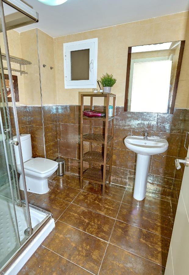 Holidays2Malaga Salitre 3 Bedroom Up To 7 People High Speed Wifi 외부 사진