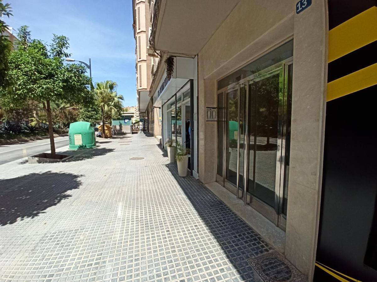 Holidays2Malaga Salitre 3 Bedroom Up To 7 People High Speed Wifi 외부 사진